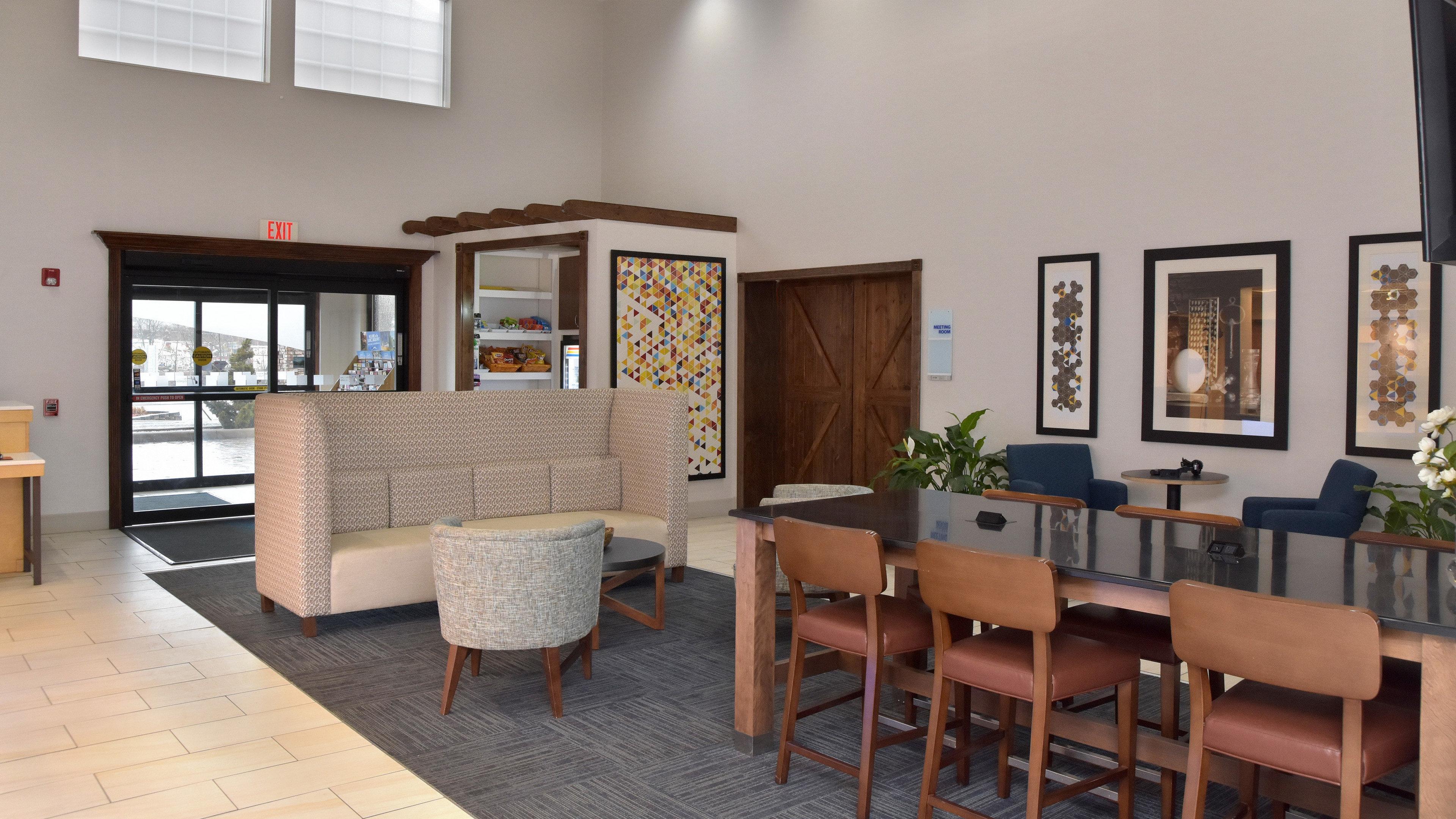Holiday Inn Express Mount Pleasant- Scottdale By Ihg Esterno foto
