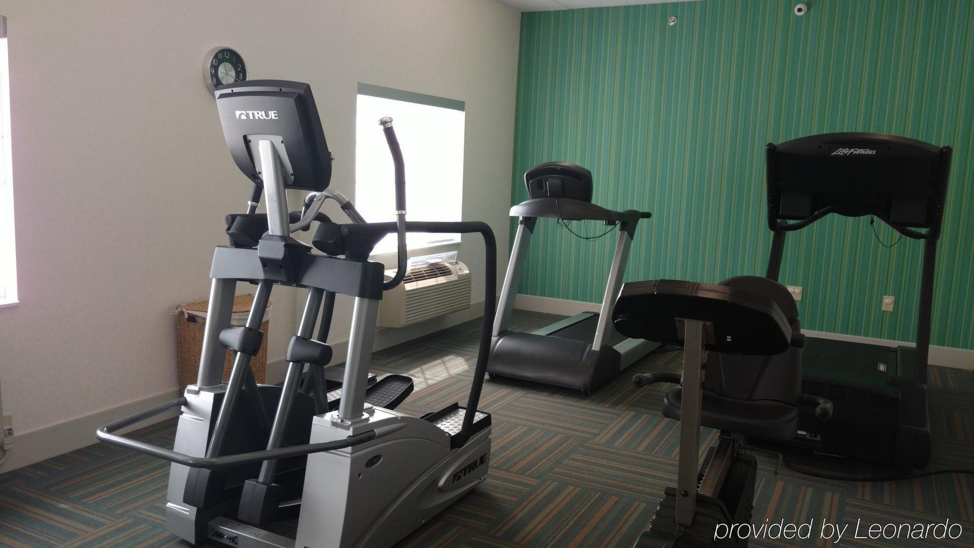 Holiday Inn Express Mount Pleasant- Scottdale By Ihg Esterno foto