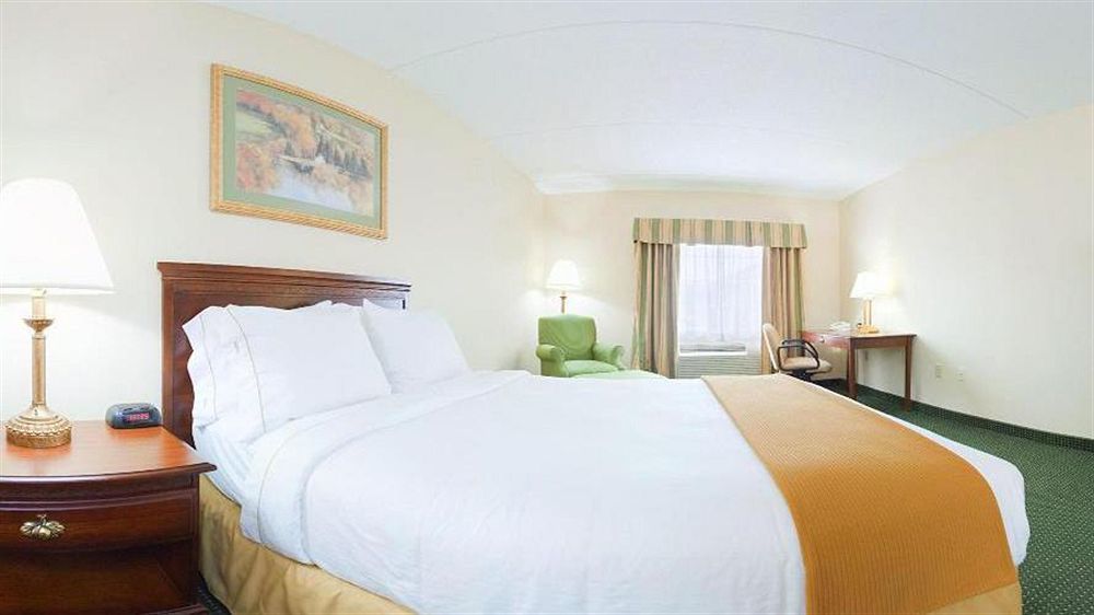 Holiday Inn Express Mount Pleasant- Scottdale By Ihg Esterno foto